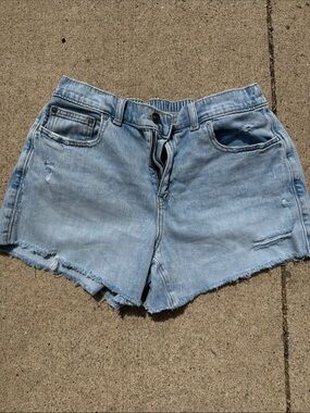 Light Blue Denim Women’s Shorts - Casual Frayed Hem